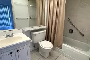 201 Bedford St, Sun City Center, FL 33573 - Photo 20