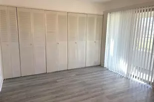 201 Bedford St, Sun City Center, FL 33573 - Photo 18