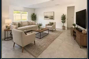 3417 Yarian Dr, Haines City, FL 33844 - Photo 4