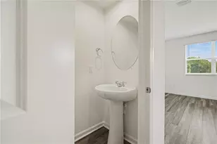 11890 Sylvia St, Dade City, FL 33525 - Photo 12