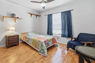 5110 Gainsville Dr, Tampa, FL 33617 - Photo 12
