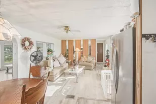 928 S Shad Terrace, Inverness, FL 34450 - Photo 4