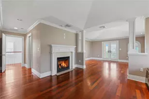 1124 Seville Ln NE, Saint Petersburg, FL 33704 - Photo 28