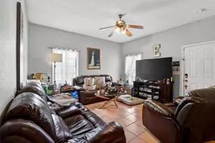 5298 Indian Laurel Ct, Orlando, FL 32808 - Photo 4