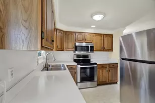 10908 104th Ave, Largo, FL 33778 - Photo 6
