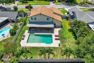 7363 Rosetree Pl E, Seminole, FL 33772 - Photo 40