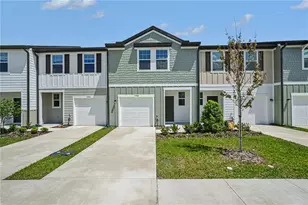 11908 Sylvia St, Dade City, FL 33525 - Photo 1