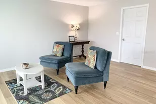 34 Golfview Ct, Rotonda West, FL 33947 - Photo 8
