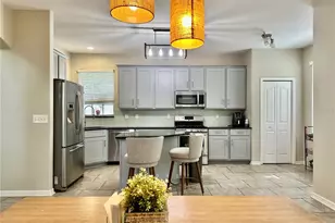 12014 Deacons Croft Ln, Tampa, FL 33626 - Photo 4