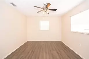 8033 Manvel Dr, Port Richey, FL 34668 - Photo 26