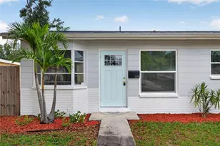 679 71st Ave North Ave N, Saint Petersburg, FL 33702 - Photo 1