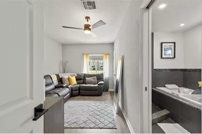 4832 5th Street S, Saint Petersburg, FL 33705 - Photo 16