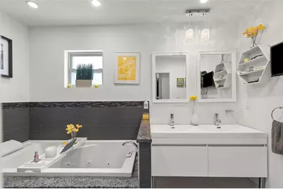 4832 5th Street S, Saint Petersburg, FL 33705 - Photo 22