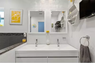 4832 5th Street S, Saint Petersburg, FL 33705 - Photo 20
