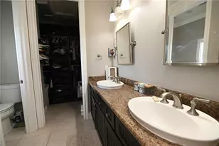 2201 Soho Bay Ct, Tampa, FL 33606 - Photo 14