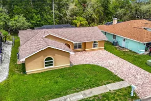 18817 Parade Rd, Hudson, FL 34667 - Photo 8