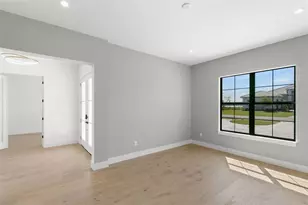 1810 4th St E, Palmetto, FL 34221 - Photo 16