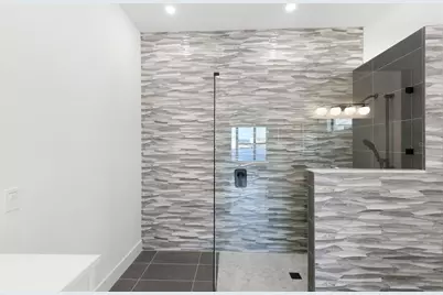 1810 4th Street E, Palmetto, FL 34221 - Photo 26