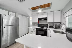 3334 Coldwell Dr, Holiday, FL 34691 - Photo 10