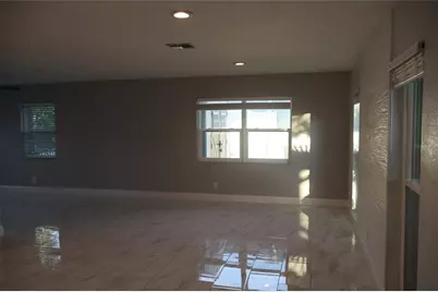 1019 Spindle Palm Way, Apollo Beach, FL 33572 - Photo 14