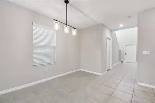 5452 Rainwood Meadows Dr, Apollo Beach, FL 33572 - Photo 12