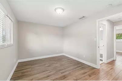 1943 Barbara Avenue, Clearwater, FL 33755 - Photo 30