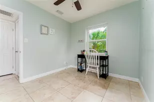 130 41st Ave NE, Saint Petersburg, FL 33703 - Photo 16