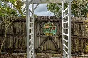 130 41st Ave NE, Saint Petersburg, FL 33703 - Photo 28