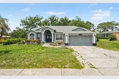 6233 Penna St, Spring Hill, FL 34609 - Photo 2