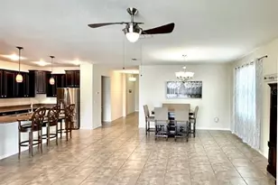619 Wabash Breeze Cir, Ruskin, FL 33570 - Photo 10
