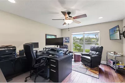 4315 Round Lake, Tampa, FL 33618 - Photo 24