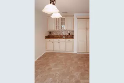 345 Hampshire Avenue, Spring Hill, FL 34606 - Photo 18