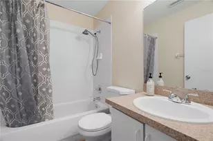 39784 Meadowood Loop, Zephyrhills, FL 33542 - Photo 12