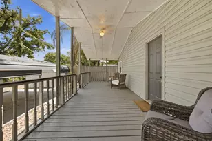 5203 N Mendenhall Dr, Tampa, FL 33603 - Photo 34