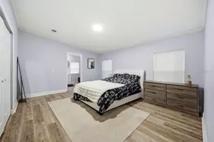 5203 N Mendenhall Dr, Tampa, FL 33603 - Photo 20