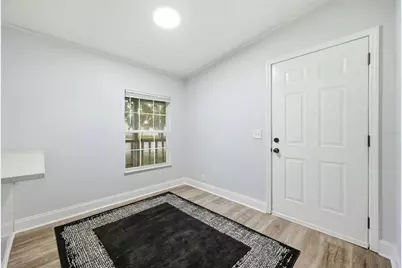 5203 N Mendenhall Drive, Tampa, FL 33603 - Photo 12