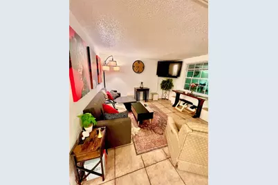 1011 57th Avenue Terrace E, Bradenton, FL 34203 - Photo 2