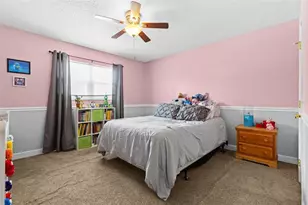 16205 Copperfield Dr, Tampa, FL 33618 - Photo 44