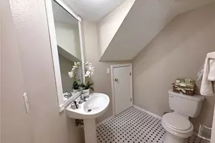 2035 Fluorshire Dr, Brandon, FL 33511 - Photo 16