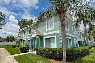 2035 Fluorshire Dr, Brandon, FL 33511 - Photo 2