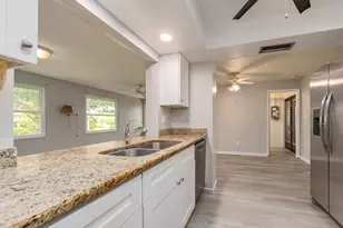 14070 90th Ave, Seminole, FL 33776 - Photo 12