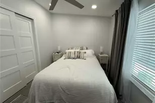 4851 W Gandy Blvd, Tampa, FL 33611 - Photo 6