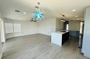 4851 W Gandy Blvd, Tampa, FL 33611 - Photo 10