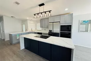 4851 W Gandy Blvd, Tampa, FL 33611 - Photo 16