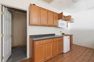 832 S Parsons Ave, Brandon, FL 33511 - Photo 60