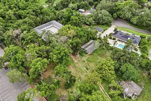 832 S Parsons Ave, Brandon, FL 33511 - Photo 1