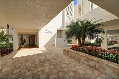 7907 Sailboat Key Boulevard S #105, South Pasadena, FL 33707 - Photo 2