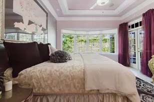 13510 Westshire Dr, Tampa, FL 33618 - Photo 32