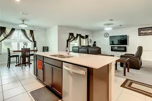 30344 Marquette Ave, Wesley Chapel, FL 33545 - Photo 4