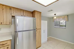 2685 Sabal Springs Cir, Clearwater, FL 33761 - Photo 8